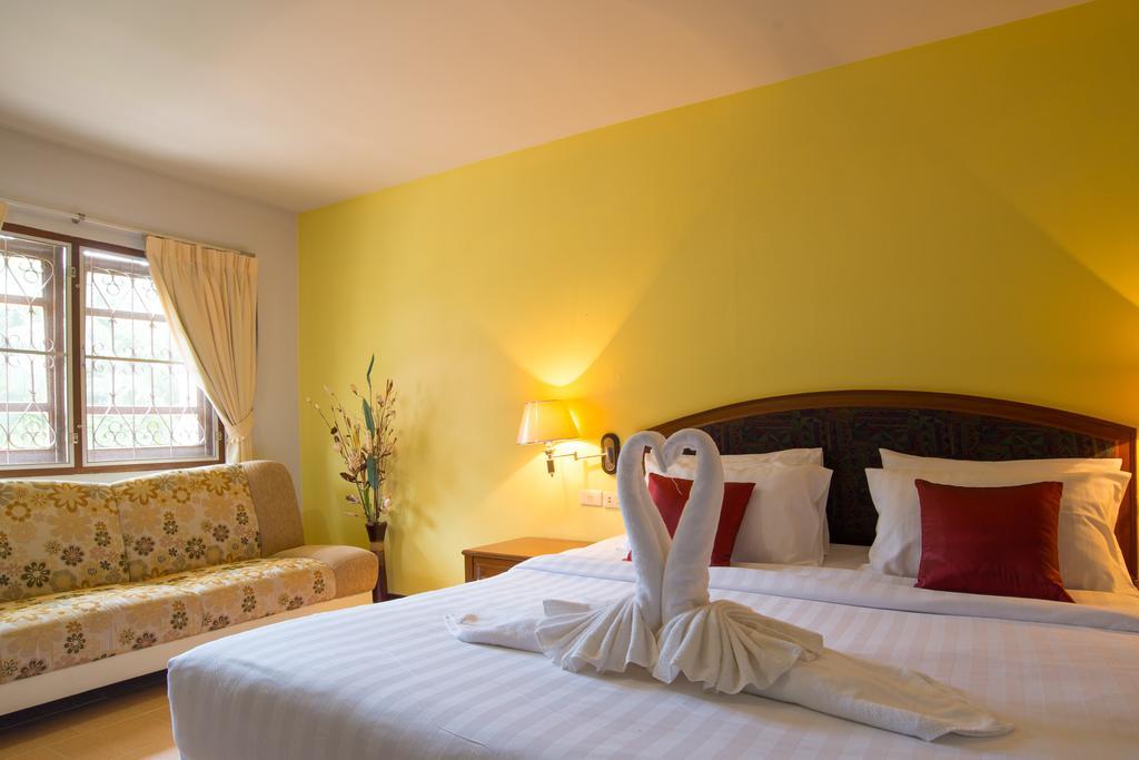 Hotel Inter House Kata Exterior foto