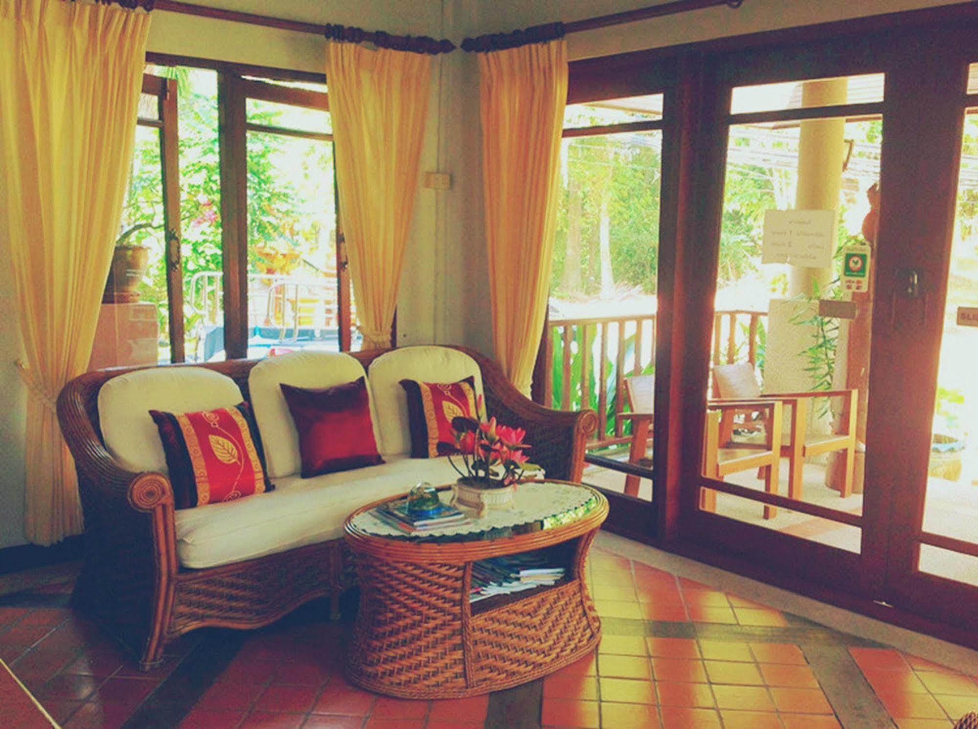 Hotel Inter House Kata Exterior foto